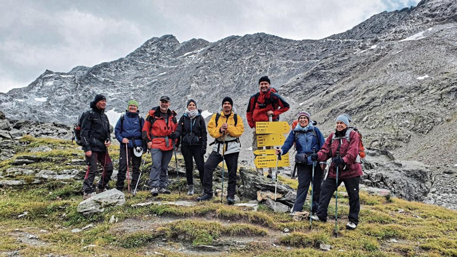 Die Sersheimer Gruppe absolviert eine besondere Hüttentour am Großvenediger.  Fotos: p