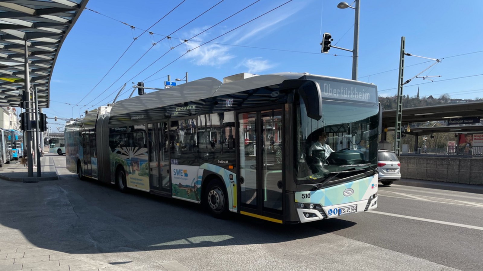 Busse und U-Bahnen fahren in der Regel nach Plan.Foto: Malte Florian Klein / shutterstock.com Busse und U-Bahnen fahren in der Regel nach Plan.Foto: Malte Florian Klein / shutterstock.com