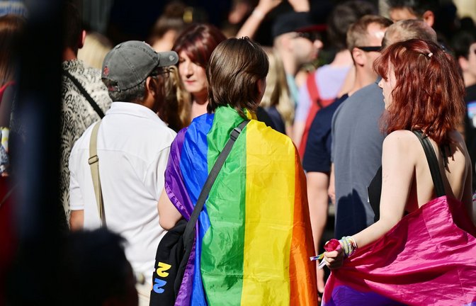 Queere Gruppen werden immer häufiger zur Zielscheibe von Rechtsextremen (Symbolbild).<span class='image-autor'>Foto: IMAGO/Panthermedia</span>