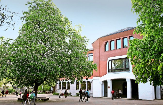 Was verbirgt sich hinter der freundlichen windschiefen Fassade der Waldorfschulen?<span class='image-autor'>Foto: cf /Charlotte Fischer</span>
