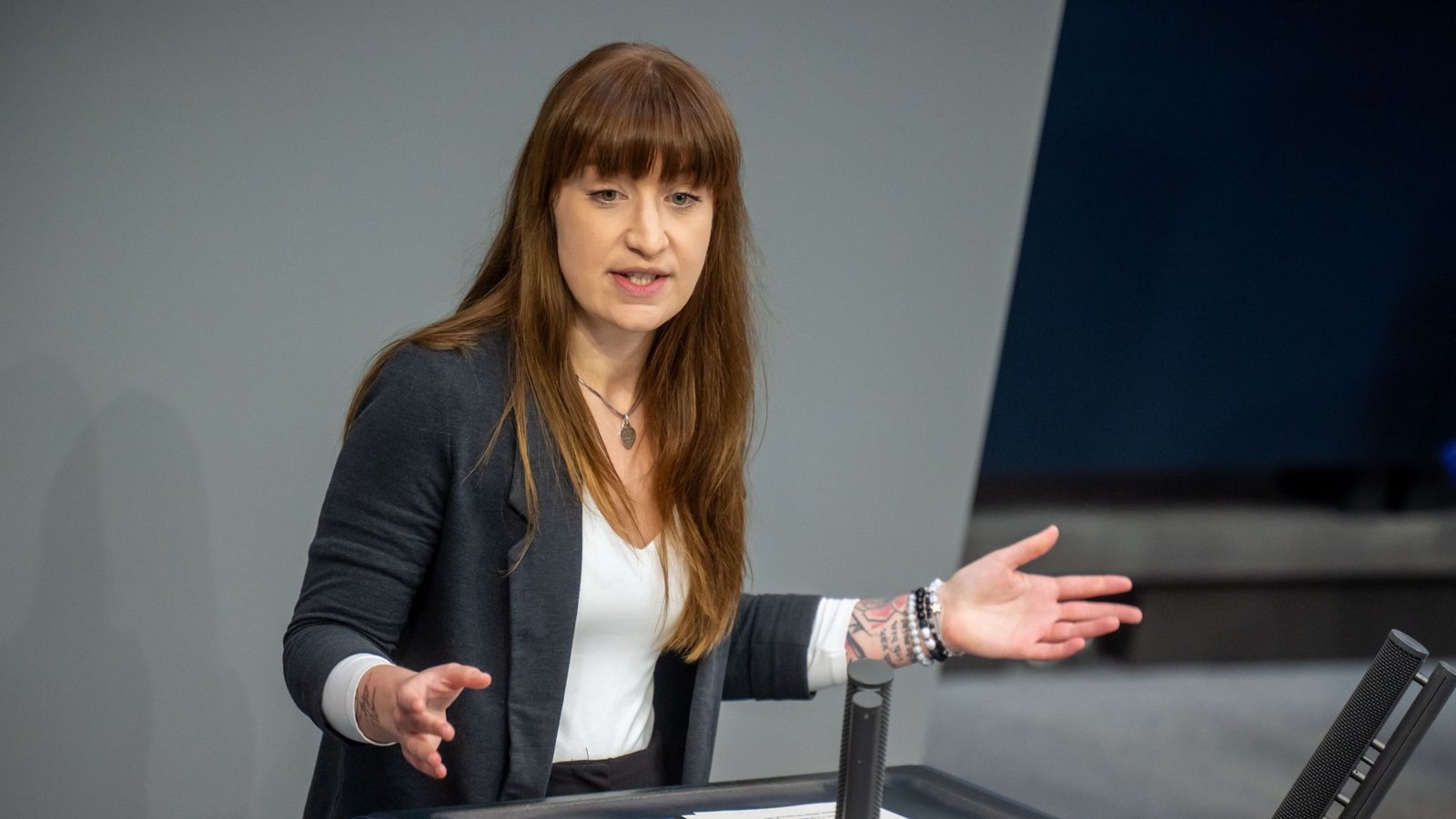 Linken-Fraktionschefin Reichinnek bekam nicht genug Stimmen, um in das Parlamentarische Kontrollgremium einzuziehen.Foto: Michael Kappeler/dpa Linken-Fraktionschefin Reichinnek bekam nicht genug Stimmen, um in das Parlamentarische Kontrollgremium einzuziehen.Foto: Michael Kappeler/dpa