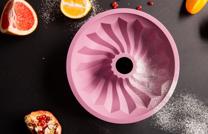 In diesem Artikel zeigen wir Ihnen, worauf Sie achten müssen, wenn Sie einen Kuchen aus der Silikonform lösen.<span class='image-autor'>Foto: Kurganskiy / Shutterstock.com</span>