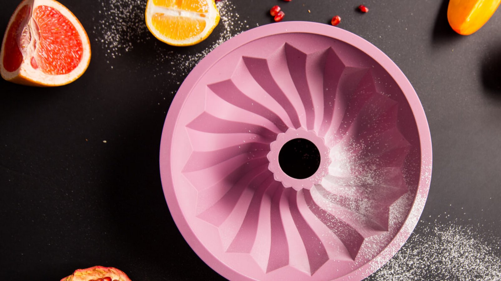 In diesem Artikel zeigen wir Ihnen, worauf Sie achten müssen, wenn Sie einen Kuchen aus der Silikonform lösen.Foto: Kurganskiy / Shutterstock.com In diesem Artikel zeigen wir Ihnen, worauf Sie achten müssen, wenn Sie einen Kuchen aus der Silikonform lösen.Foto: Kurganskiy / Shutterstock.com