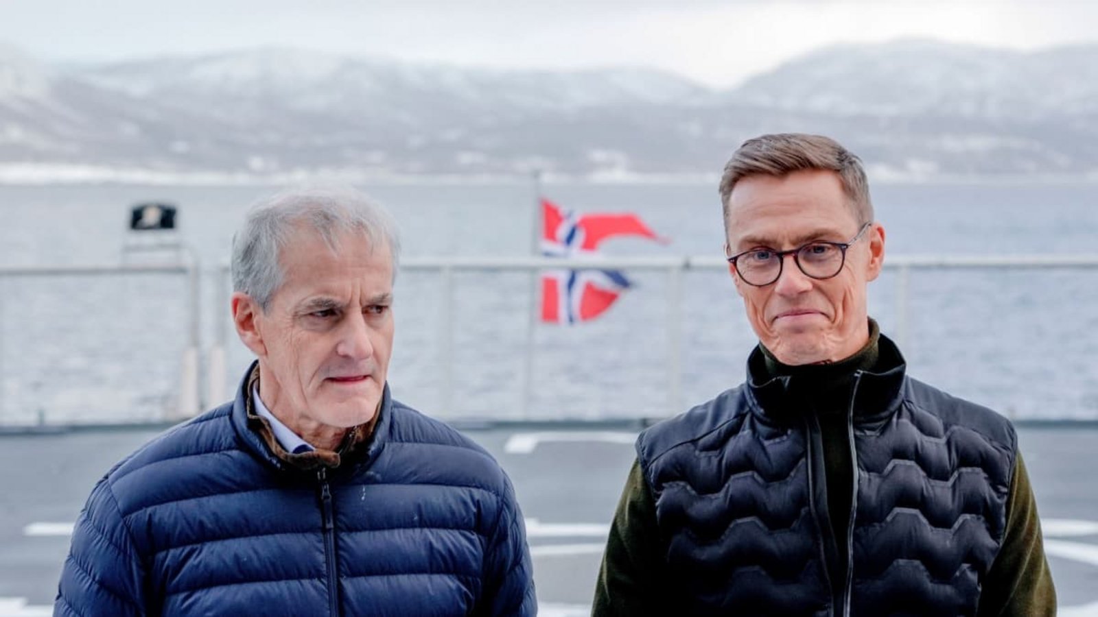 Jonas Gahr Støre (l) und Alexander Stubb haben mit Wladimir Putin gesprochen.Heiko Junge/NTB Scanpix/AP/dpa