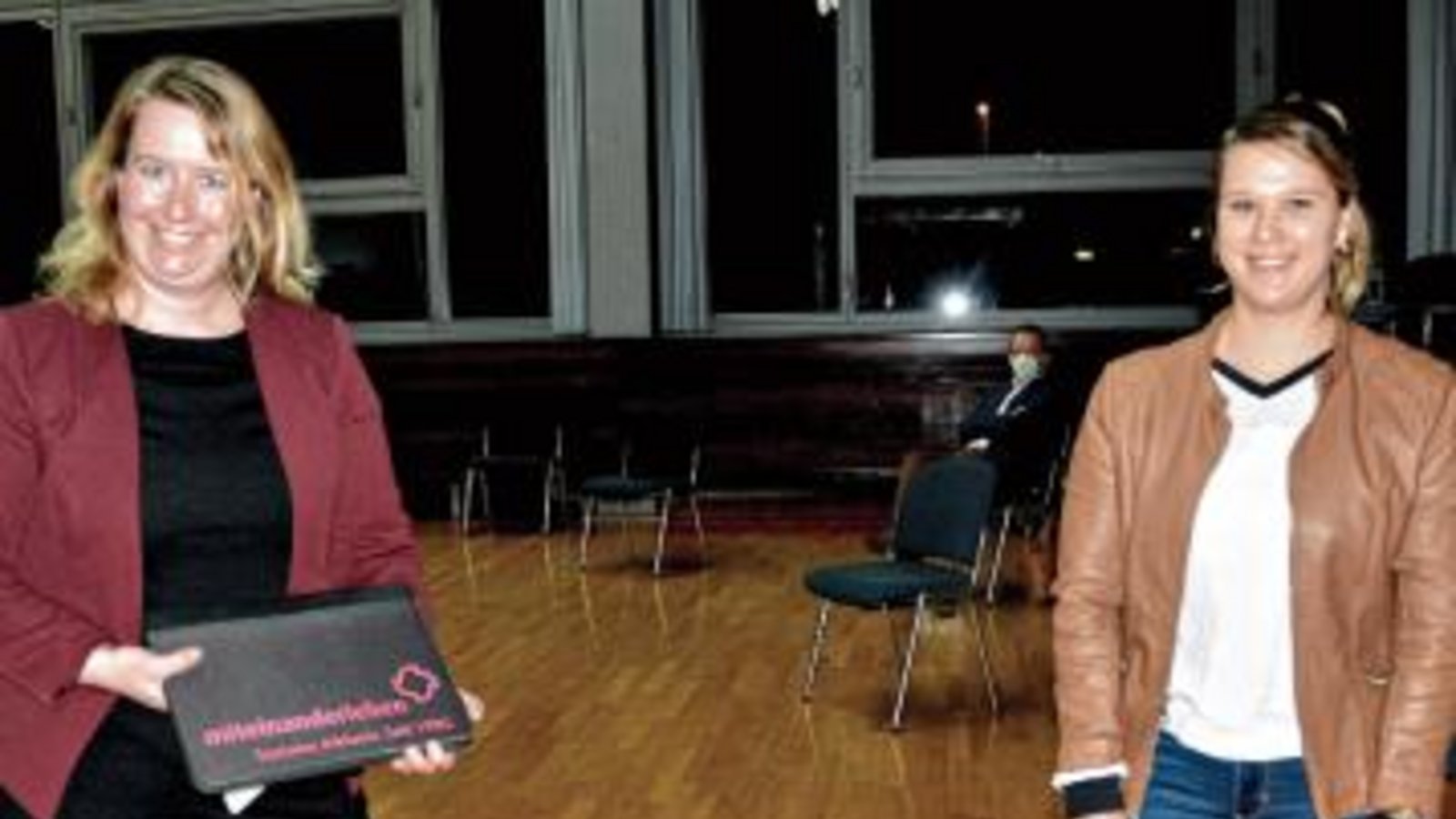 Maren Bieberich (links) und Anna-Sophie Schär.  Foto: Stahlfeld