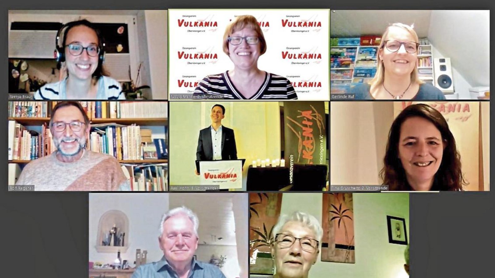 Der erste und die beiden zweiten Vorsitzenden der Vulkania, Axel Hohn (Mitte) sowie Nadja Merkle (oben Mitte) und Tina Gruschwitz (rechts) ehrten die langjährigen Mitglieder. Foto: Gergen Der erste und die beiden zweiten Vorsitzenden der Vulkania, Axel Hohn (Mitte) sowie Nadja Merkle (oben Mitte) und Tina Gruschwitz (rechts) ehrten die langjährigen Mitglieder. Foto: Gergen