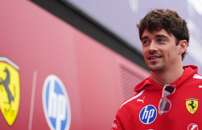 Er bekommt einen neuen Vertrag bei Ferrari. (Archivbild)<span class='image-autor'>Foto: Asanka Brendon Ratnayake/AP/dpa</span>