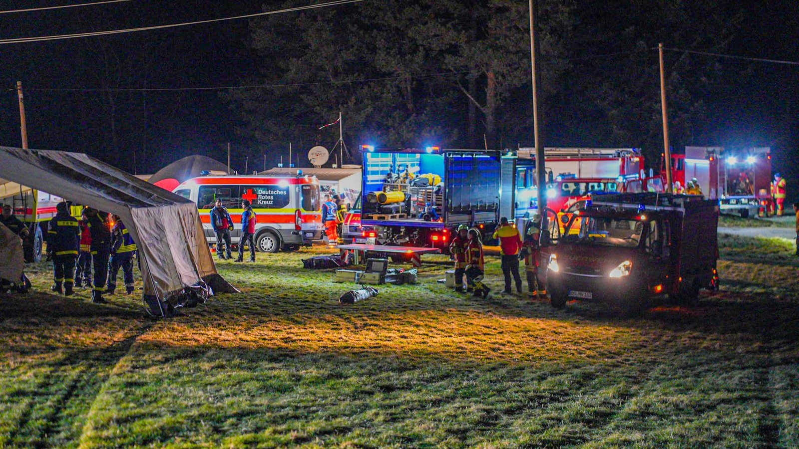 Die Suche dauerte mehrere Stunden.Foto: IMAGO/Einsatz-Report24/IMAGO/Marco Dürr / EinsatzReport24 Die Suche dauerte mehrere Stunden.Foto: IMAGO/Einsatz-Report24/IMAGO/Marco Dürr / EinsatzReport24