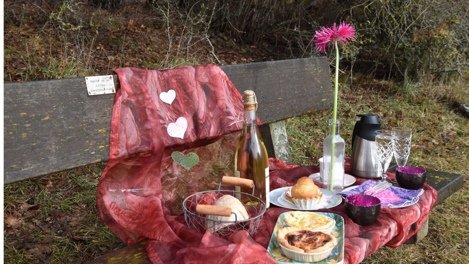 Der Venusberg ist das größte Naturschutzgebiet im Landkreis Böblingen – und der ideale Ort für ein Picknick – wenn das Wetter mitmacht.Foto: Annette Frühauf Der Venusberg ist das größte Naturschutzgebiet im Landkreis Böblingen – und der ideale Ort für ein Picknick – wenn das Wetter mitmacht.Foto: Annette Frühauf