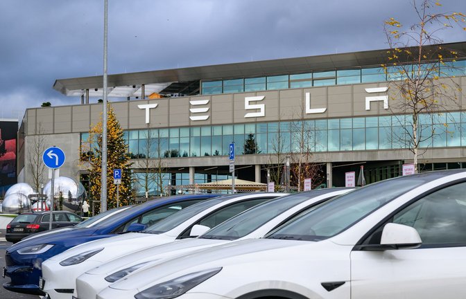 Tesla schaffte im ersten Vierteljahr ein Absatzplus im Vergleich zu einem schwachen Vorjahresquartal. (Archivbild)<span class='image-autor'>Foto: Patrick Pleul/dpa</span>