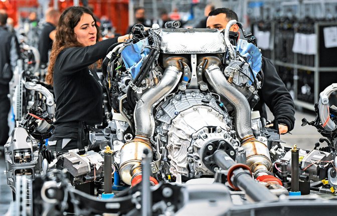 Die Factory 56 von Mercedes-Benz in Sindelfingen: Hier werden die Top-Modelle des Herstellers gebaut.<span class='image-autor'>Foto: dpa/Bernd Weißbrod</span>