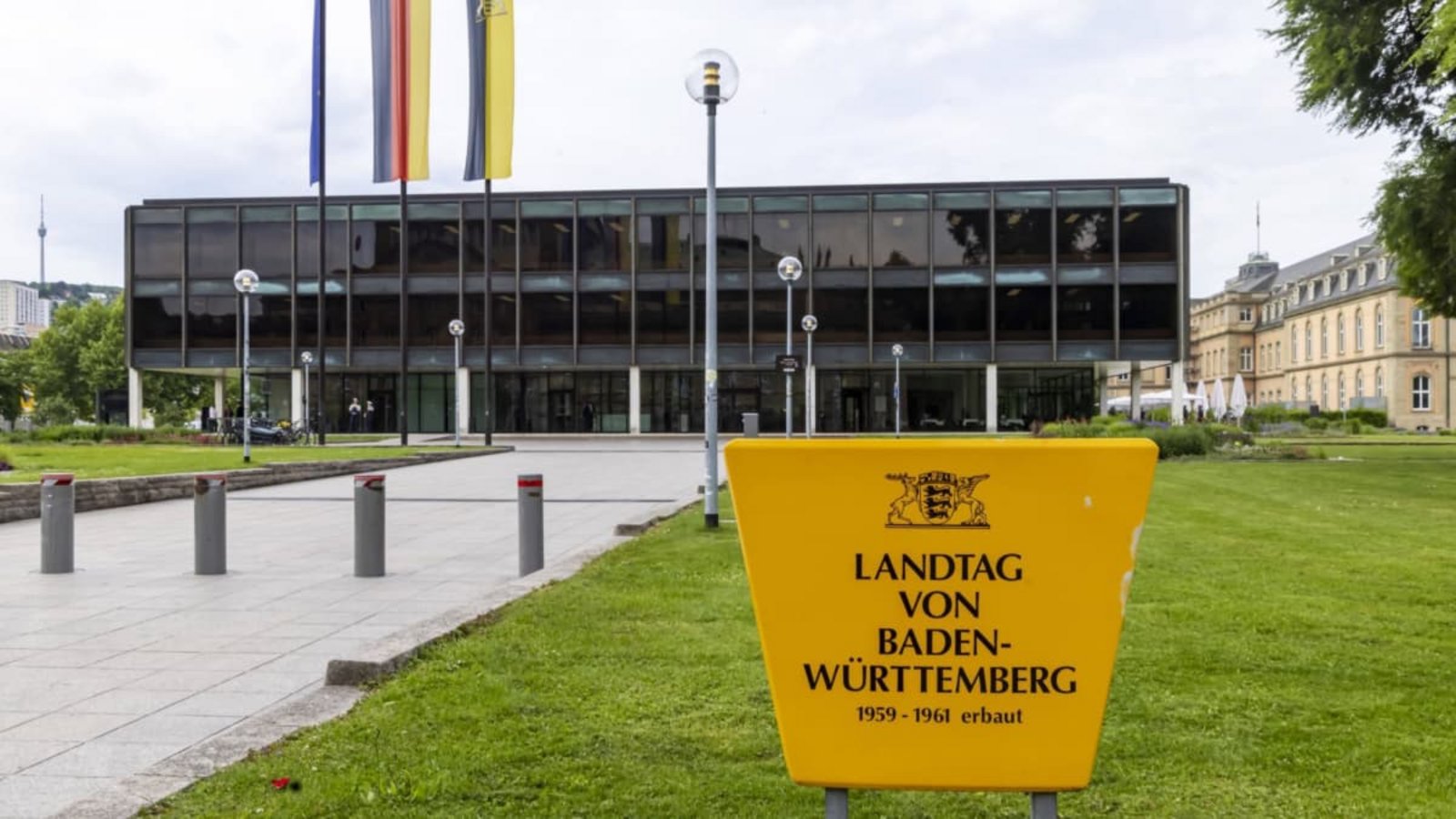 Hier tagt der baden-württembergische Landtag. Für die Arbeit erhalten die Abgeordneten umfangreiche Leistungen.IMAGO Hier tagt der baden-württembergische Landtag. Für die Arbeit erhalten die Abgeordneten umfangreiche Leistungen.IMAGO