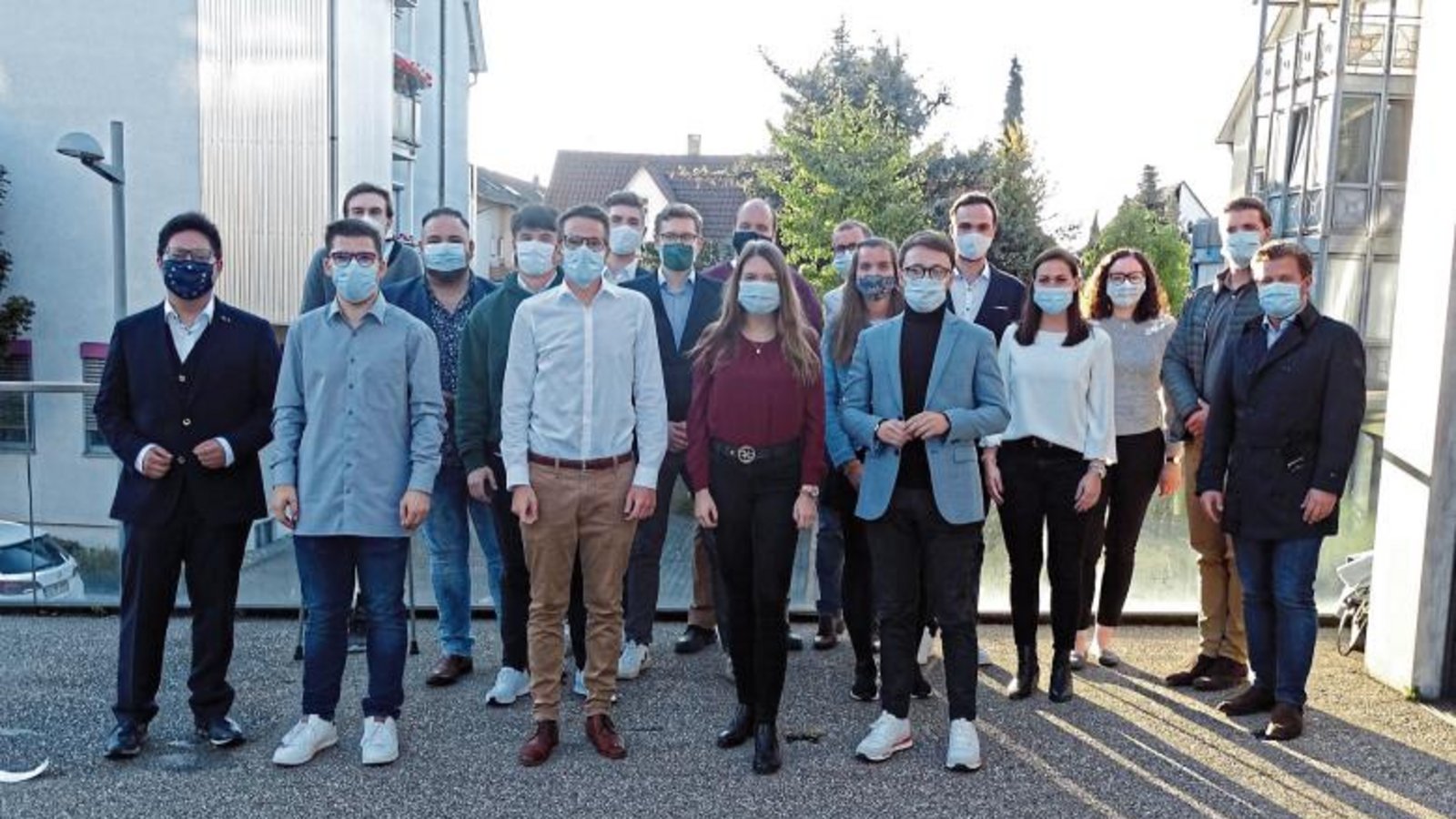Gruppenbild mit Maske: das Vorstandsteam der Jungen Union im Kreis Ludwigsburg. Foto: p Gruppenbild mit Maske: das Vorstandsteam der Jungen Union im Kreis Ludwigsburg. Foto: p