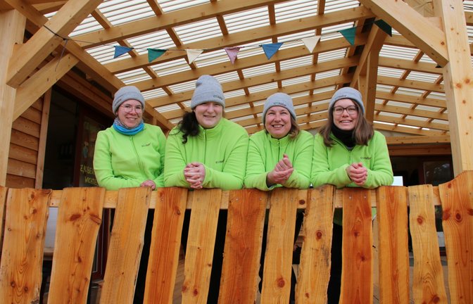 Nathalie Ray, Yvonne Marquardt, Jana Reinhold und Sarah Kost kümmern sich um die Kinder im neuen Eberdinger Kindergarten in Nussdorf.