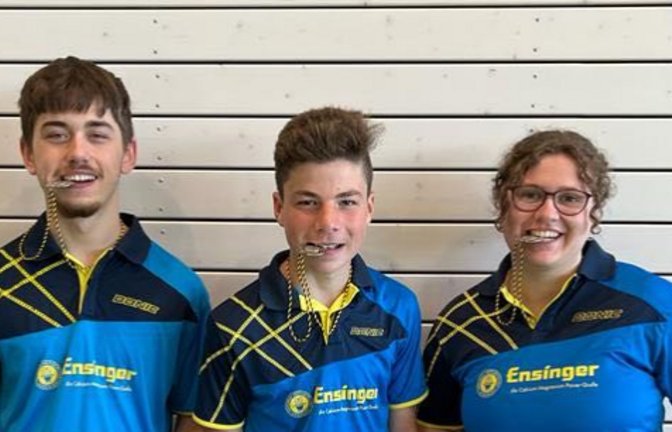 Elyesa Ekinci, Tim Bosch und Lara Häußermann sind Zweite im Pokal der U 18. <span class='image-autor'>Foto: privat</span>