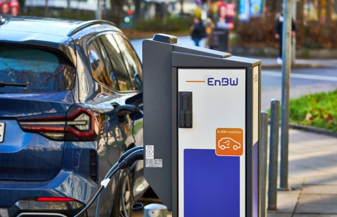 Die Ladeinfrastruktur in Stuttgart gehört zu den besten in Deutschland.<span class='image-autor'>IMAGO/Bihlmayerfotografie</span>