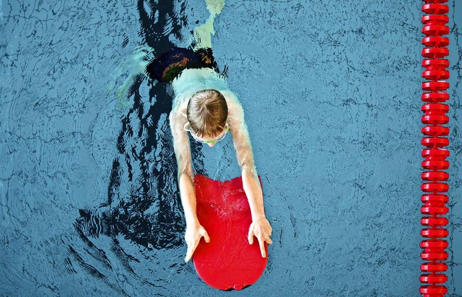 Im Schwimmunterricht passieren selten schwere Unfälle.<span class='image-autor'>Foto: dpa/Rolf Vennenbernd</span>