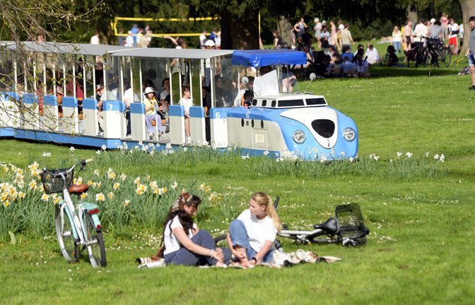 Im Karlsruher Schlossgarten tuckern Porsche-Loks<span class='image-autor'>Foto: /Stefan Jehle</span>