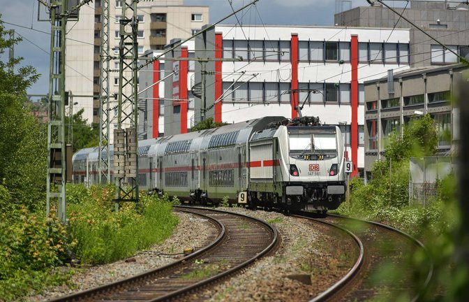 Bisher können die Intercity-Züge auf der Gäubahn auch mit Nahverkehrskarten benutzt werden.<span class='image-autor'>Foto: LICHTGUT/Max Kovalenko</span>