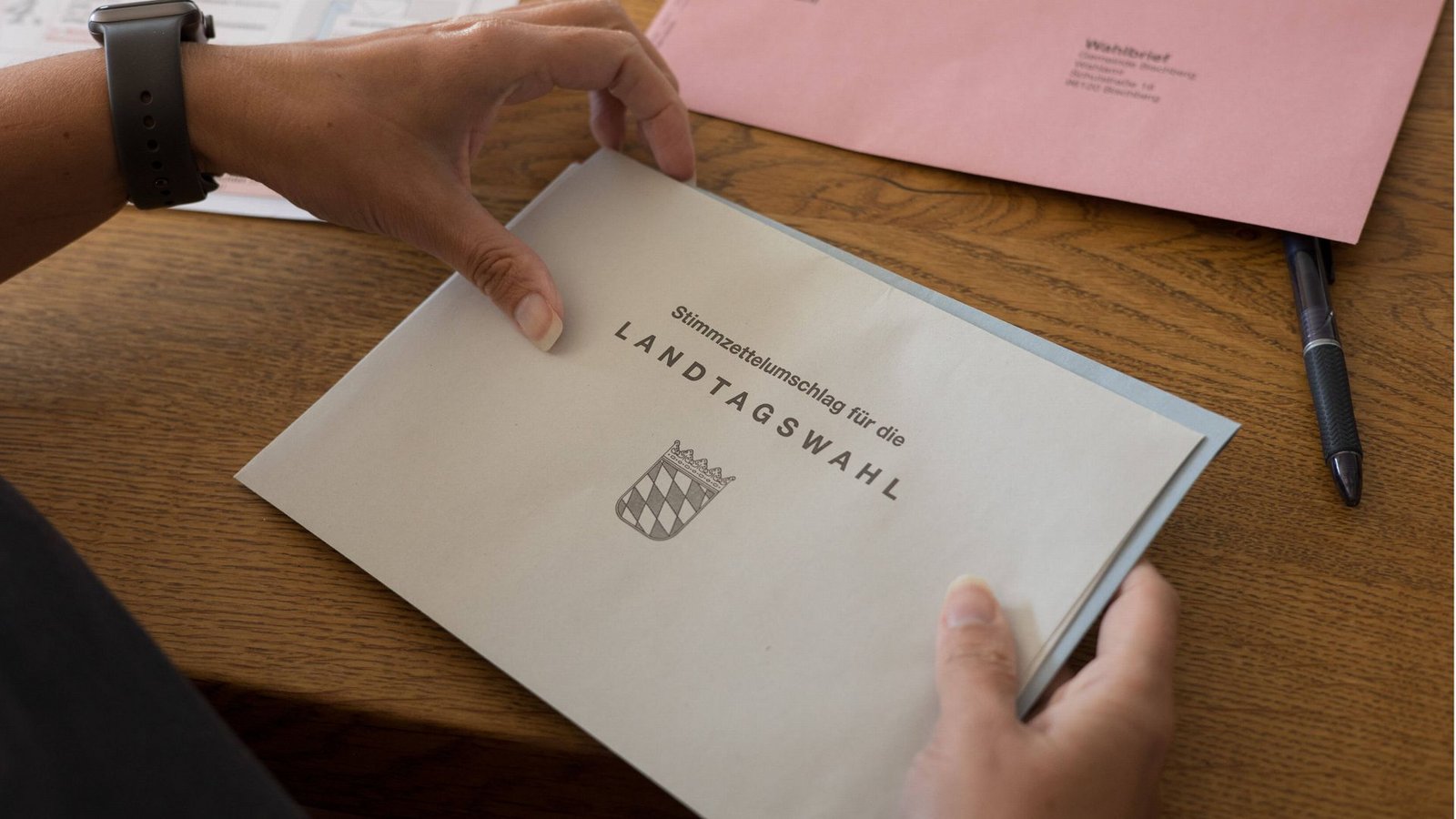 Nach Thüringen und Sachsen folgt im September schon die nächsten Landtagswahl (Symbolbild).Foto: IMAGO/Fotostand//K. Schmitt Nach Thüringen und Sachsen folgt im September schon die nächsten Landtagswahl (Symbolbild).Foto: IMAGO/Fotostand//K. Schmitt