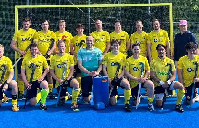 Das Hockeyteam aus Vaihingen und Ludwigsburg feiert einen wichtigen Erfolg.  <span class='image-autor'>Foto: privat</span>