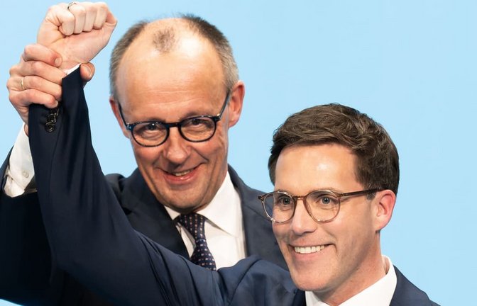 Die Zeiten, in denen CDU-Landeschef Manuel Hagel Hilfe und Stütze von Bundeskanzler Friedrich Merz erwarten konnte, sind vorbei. Merz muss froh sein, wenn Hagel, so wie bisher, loyal bleibt.<span class='image-autor'>Silas Stein/dpa</span>