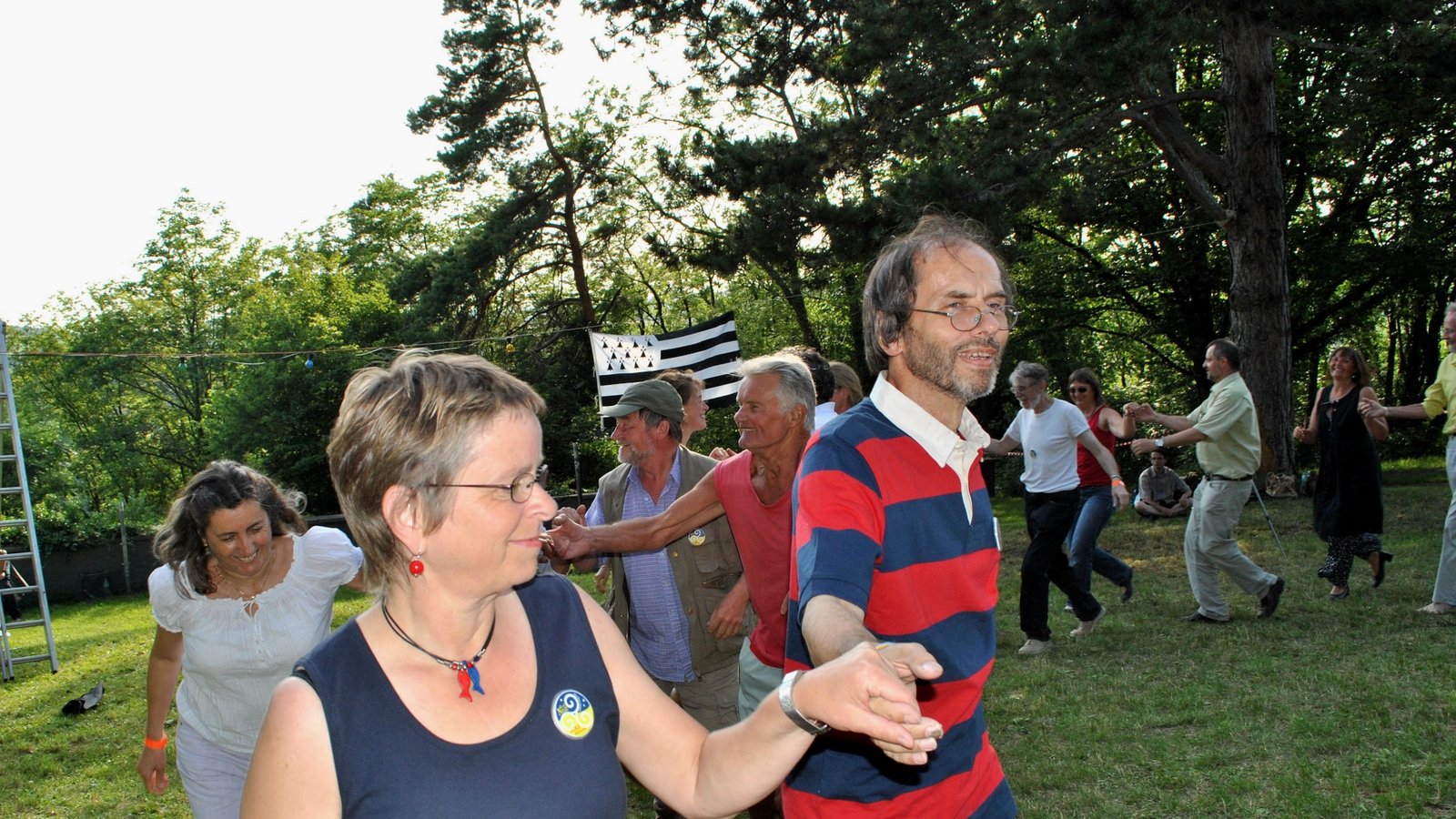 Erinnerung an das erste Fest Noz im Jahr 2012 auf dem Burggelände. Foto: Stahlfeld Erinnerung an das erste Fest Noz im Jahr 2012 auf dem Burggelände. Foto: Stahlfeld