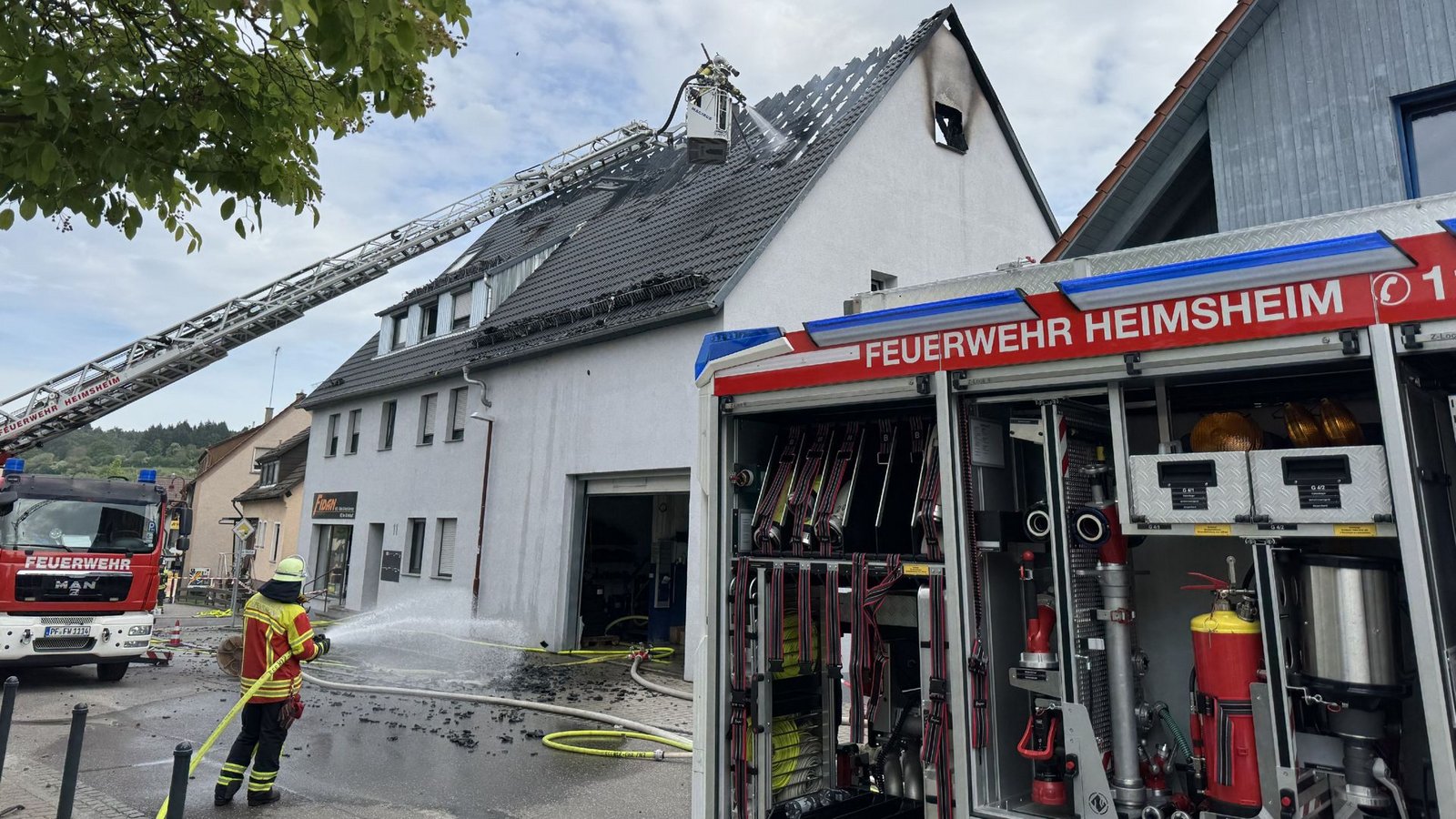 Die Feuerwehr konnte den Brand schnell unter Kontrolle bringen.Foto: SDMG/SDMG / Schulz