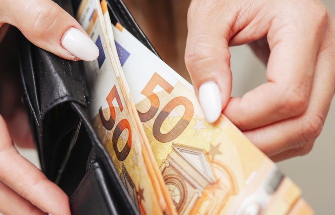 Erfahren Sie, wie viel Bürgergeld es ab Januar 2026 gibt. Alle Regelsätze im Überblick. Der Ausblick für Bürgergeld-Empfänger.<span class='image-autor'>Foto: Pawel Michalowski / Shutterstock.com</span>