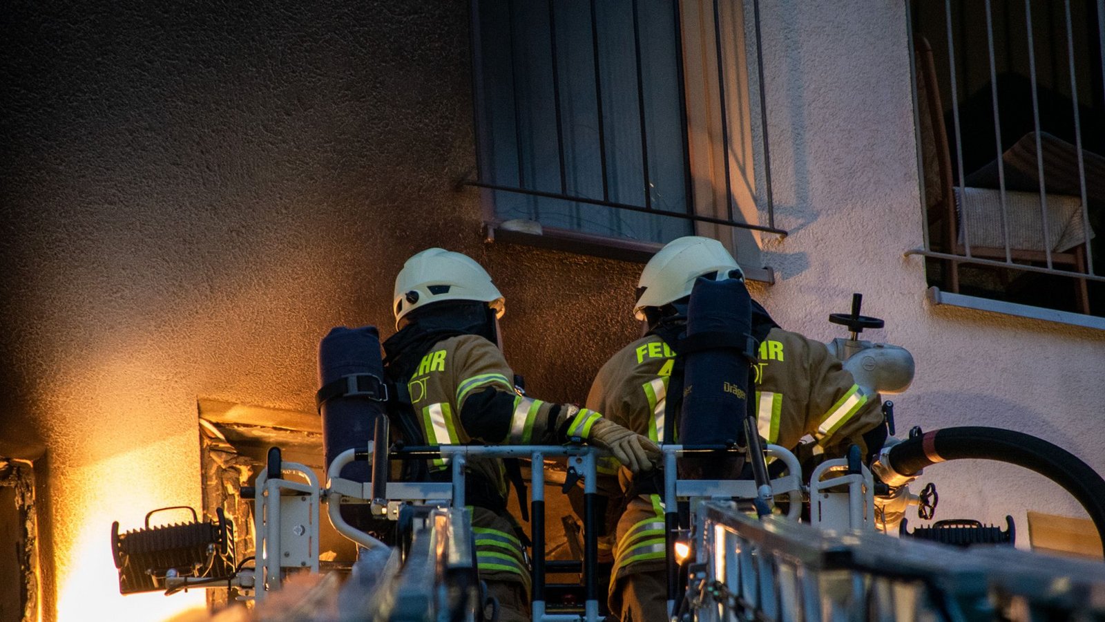 Nach einem Brand ist eine Wohnung in Albstadt-Ebingen im Zollernalbkreis nicht mehr bewohnbar.Foto: Jannik Nölke/Jannik Nölke Nach einem Brand ist eine Wohnung in Albstadt-Ebingen im Zollernalbkreis nicht mehr bewohnbar.Foto: Jannik Nölke/Jannik Nölke