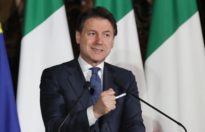 Dem Chef der Fünf-Sterne-Protestbewegung, Ex-Premier Giuseppe Conte<span class='image-autor'>Foto: AFP/LUDOVIC MARIN</span>
