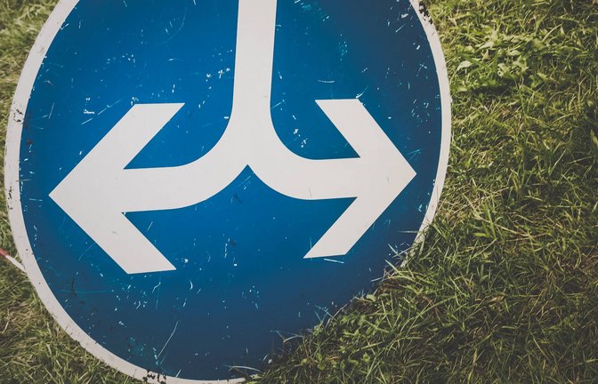 Geschichte ist keine Zugfahrt, die man einfach beschleunigen (progressiv), anhalten (konservativ) oder umkehren (reaktionär) kann. Sie ist ein Prozess, in dem man das Zusammenleben mit anderen durch Interaktion mit seiner sozialen und natürlichen Umwelt erlernt.<span class='image-autor'>Foto: Imago/Shotshop</span>