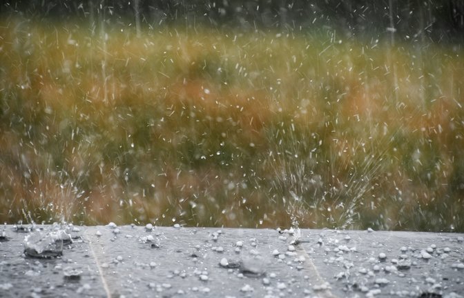 Örtlich kann es am Dienstag wieder hageln in Baden-Württemberg.<span class='image-autor'>Foto: MargJohnsonVA/ Shutterstock</span>
