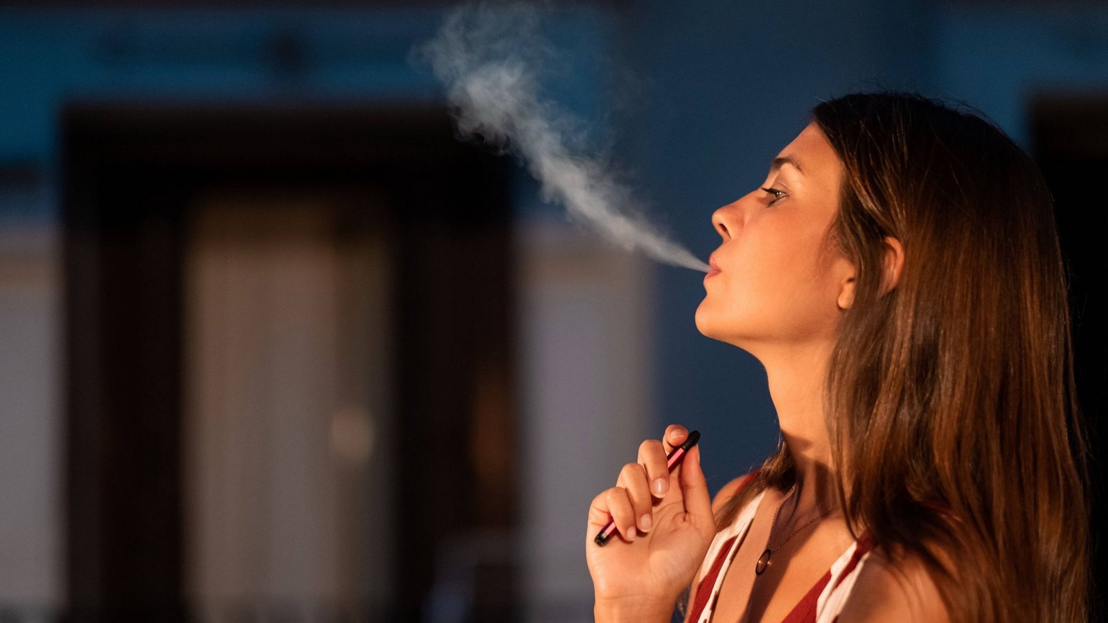 Der Vorstoß der EU-Kommission betrifft nicht nur Zigaretten, sondern auch E-Zigaretten und Vapes.Foto: imago//Antonio Ovejero Der Vorstoß der EU-Kommission betrifft nicht nur Zigaretten, sondern auch E-Zigaretten und Vapes.Foto: imago//Antonio Ovejero