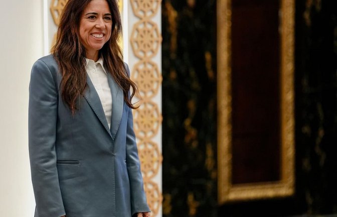 Lana Nusseibeh, Staatsministerin im Außenministerium der Vereinigten Arabischen Emirate. Im Rennen um die Nachfolge von UN-Generalsekretär António Guterres gibt es eine neue Kandidatin.<span class='image-autor'>Eric Lee/Pool Reuters via AP/dpa</span>