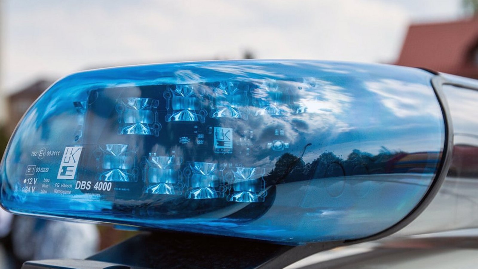 Die Polizei ermittelt wegen des Verdachts der Körperverletzung gegen den Fahrgast. Symbolbild: VKZ Die Polizei ermittelt wegen des Verdachts der Körperverletzung gegen den Fahrgast. Symbolbild: VKZ
