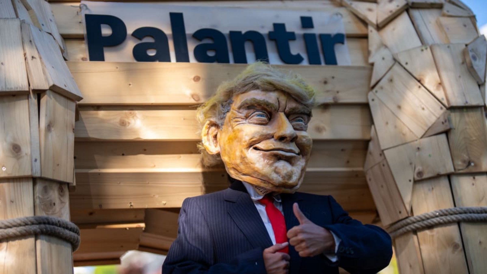In Diensten Trumps? Eine frühere Protestaktion gegen Palantir vor dem KanzleramtMichael Kappeler/dpa