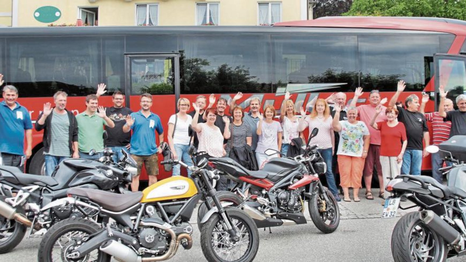 Die Motorradfreunde Hohenhaslach in der Wachau. Foto: p Die Motorradfreunde Hohenhaslach in der Wachau. Foto: p