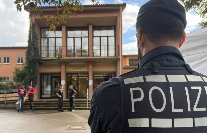 Die Polizei in Tübingen zieht eine positive Bilanz nach der Diskussion in Tübingen.<span class='image-autor'>Foto: David Nau/dpa</span>