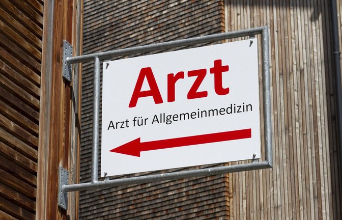 Arztpraxen in Baden-Württemberg meldeten sich am Mittwoch zu Fortbildungen ab.<span class='image-autor'>Foto: imago images//Ernst Weingartner</span>