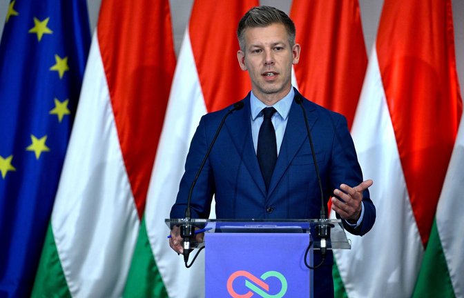 Auf Peter Magyar ruht die Hoffnung der EU, dass er sein Land wieder in den Kreis der EU-Staaten zurückführt.<span class='image-autor'>Foto: Robert Hegedus/MTI/AP/dpa</span>