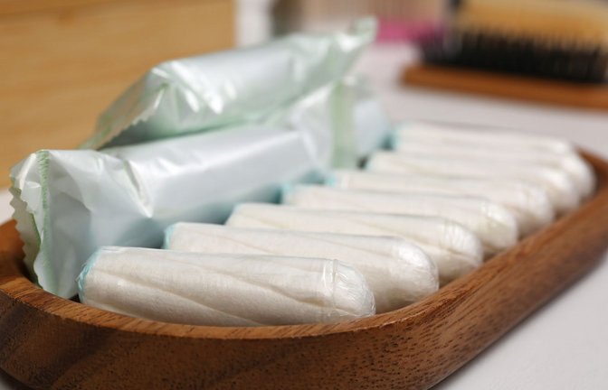 Eine Studie stellte giftige Metalle in Tampons fest.<span class='image-autor'>Foto: IMAGO/Pond5 Images/IMAGO/xafrica_imagesx</span>