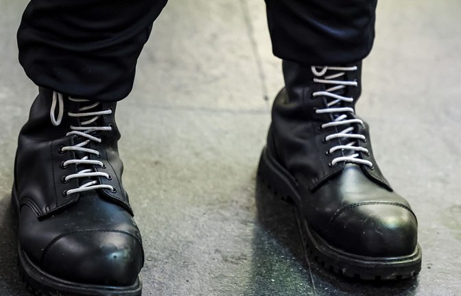 Der Kleidungsstil der Neonazi-Szene hat sich verändert – und doch sind die Springerstiefel wieder zurück.<span class='image-autor'>Foto: Christoph Reichwein</span>
