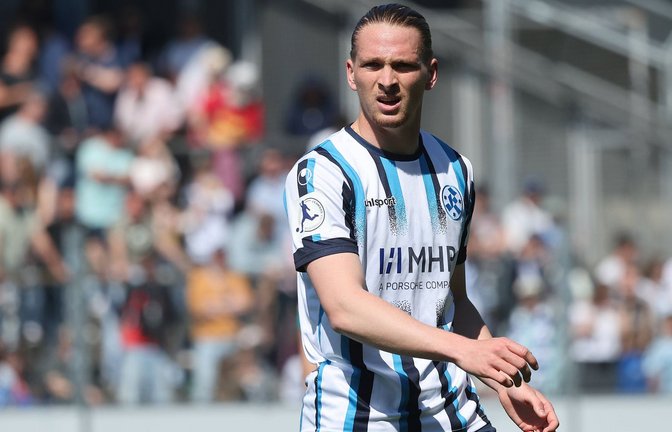 Marlon Faß und die Blauen hoffen auf einen Sieg gegen Balingen.<span class='image-autor'>Foto: IMAGO/Pressefoto Baumann</span>