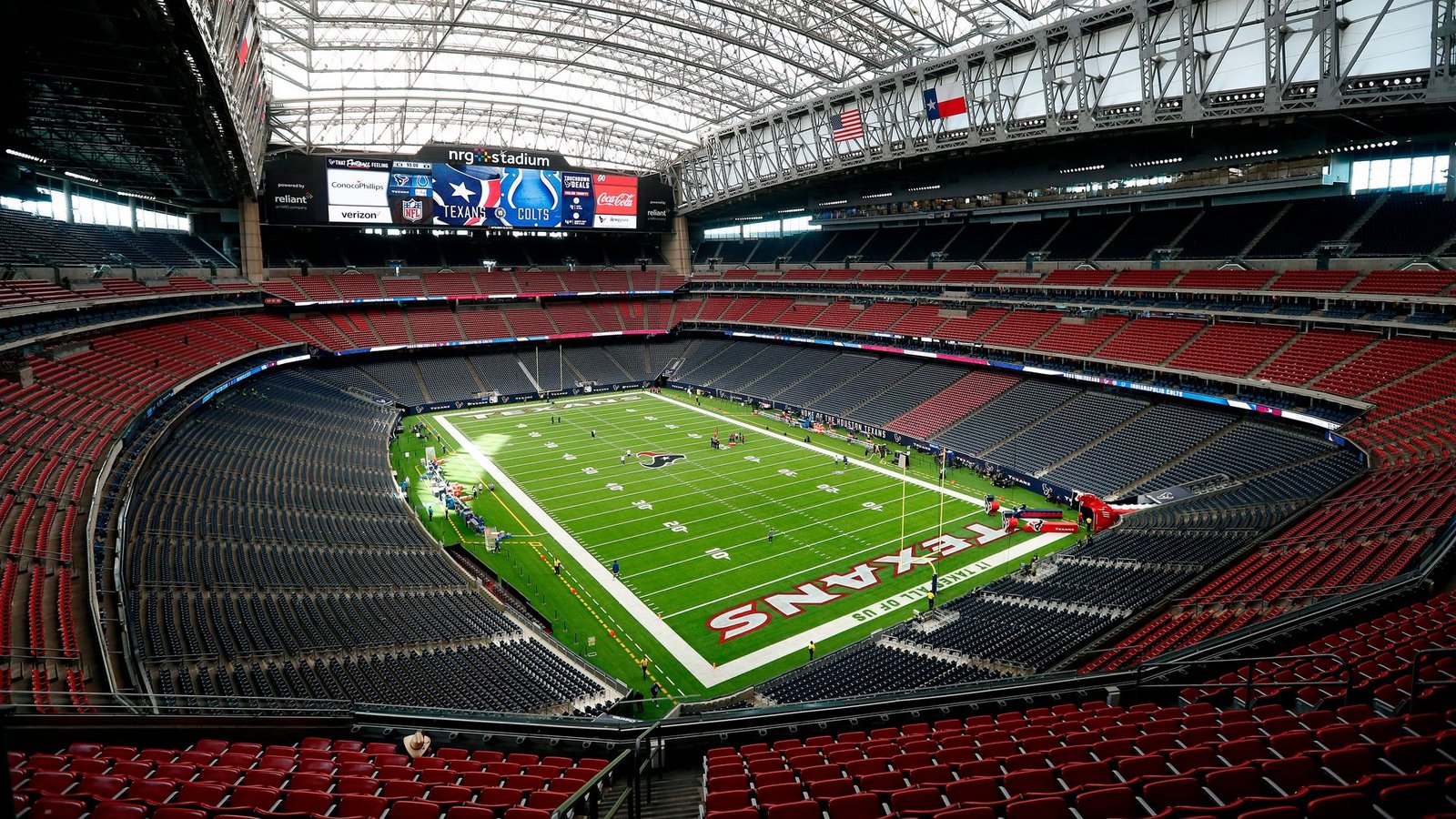 Die Hitze ist in Houston kein Problem, das Stadion hat ein Dach. (Archivbild)Foto: Tyler Kaufman/AP/dpa Die Hitze ist in Houston kein Problem, das Stadion hat ein Dach. (Archivbild)Foto: Tyler Kaufman/AP/dpa