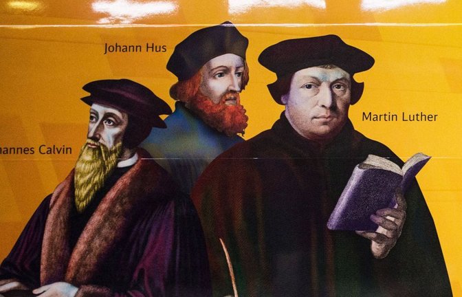 Väter der Reformation: Johannes Calvin, Johannes Hus und  Martin Luther.<span class='image-autor'>Foto: d/a</span>