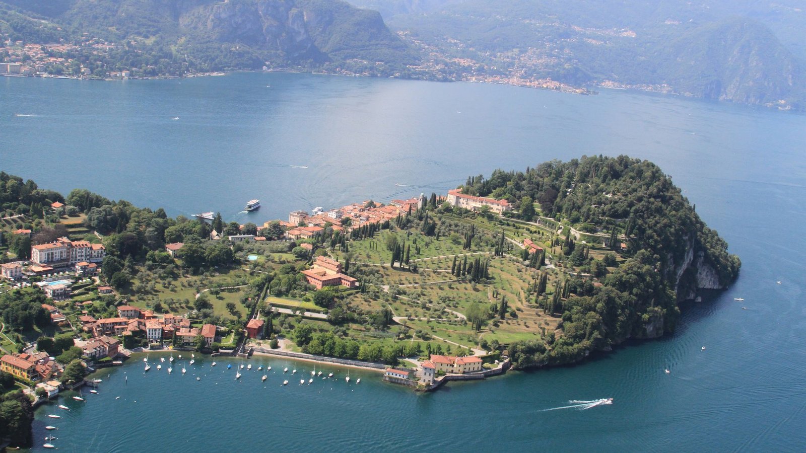 Der Comer See liegt etwa 80 Kilometer nördlich von Mailand und gehört zu den bekanntesten Ferienregionen Italiens. (Archivbild)Foto: Bernhard Krieger/dpa-tmn Der Comer See liegt etwa 80 Kilometer nördlich von Mailand und gehört zu den bekanntesten Ferienregionen Italiens. (Archivbild)Foto: Bernhard Krieger/dpa-tmn