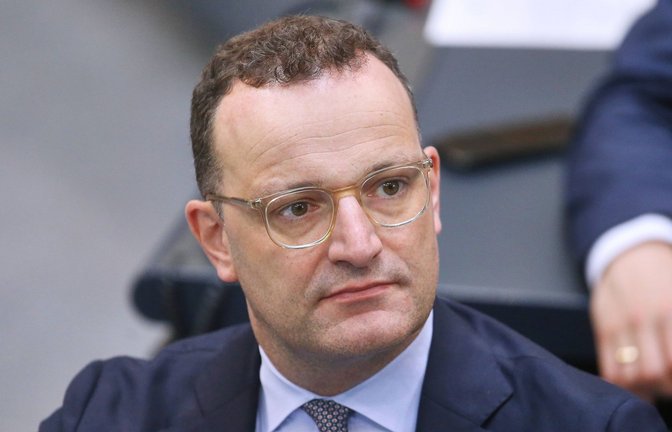 Jens Spahn sieht einem möglichen Untersuchungsausschuss zur Maskenaffäre gelassen entgegen. (Archivbild)<span class='image-autor'>Foto: /IMAGO/dts Nachrichtenagentur</span>