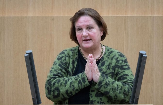 Kultusministerin Thereas Schopper (Grüne) wird sich am Dienstag und Mittwoch Fragen der Abgeordneten stellen.<span class='image-autor'>Foto: Marijan Murat/dpa</span>