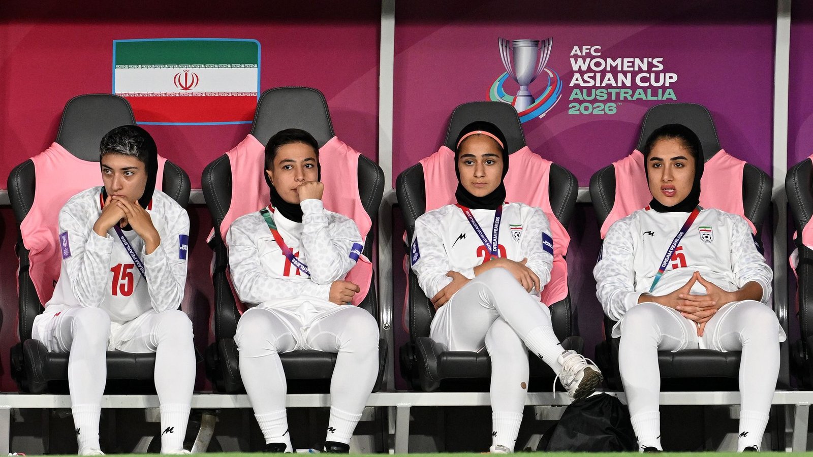 Von Irans Fußballerinnen sollen einige nach dem Aus beim Asien Cup Asyl in Australien beantragt haben. (Archivbild)Foto: Dave Hunt/AAP/dpa Von Irans Fußballerinnen sollen einige nach dem Aus beim Asien Cup Asyl in Australien beantragt haben. (Archivbild)Foto: Dave Hunt/AAP/dpa